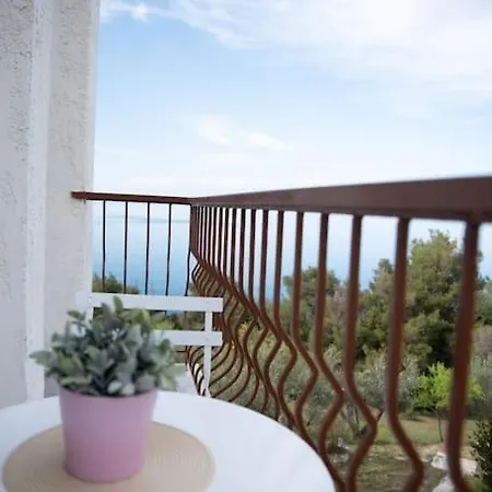 Holiday home Sea Breeze Paradise