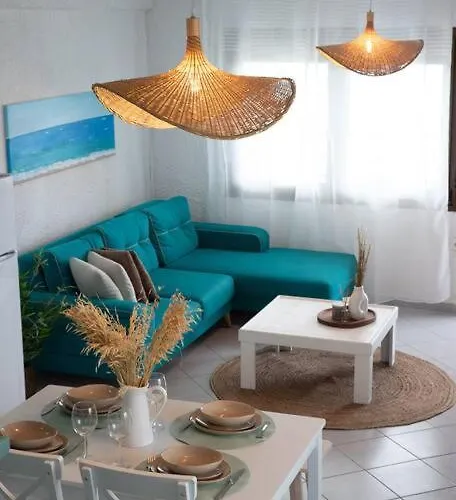 Semesterbostad Sea Breeze Paradise