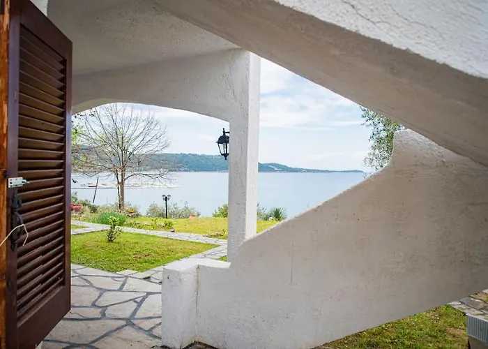 Sea Breeze Paradise 度假居