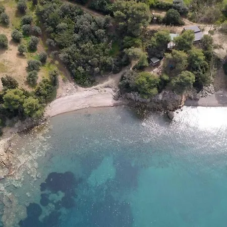 بيت للعطل Sea Breeze Paradise *